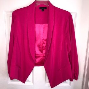 Hot pink Torrid Blazer Size 1, worn once